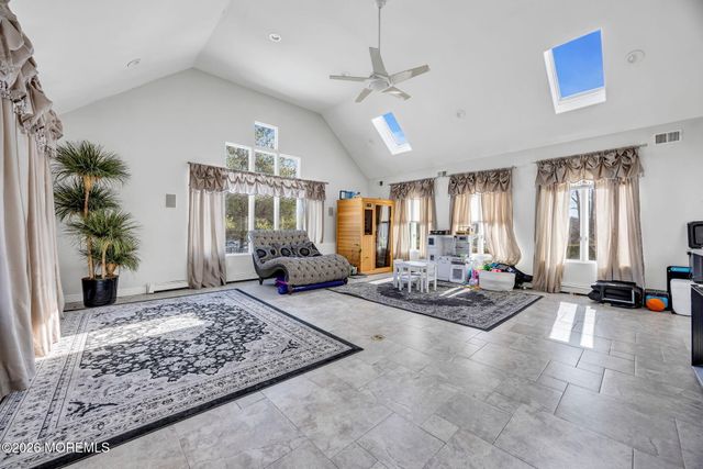 4 Rivers Edge Drive, Colts Neck, NJ 07722