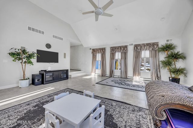 4 Rivers Edge Drive, Colts Neck, NJ 07722