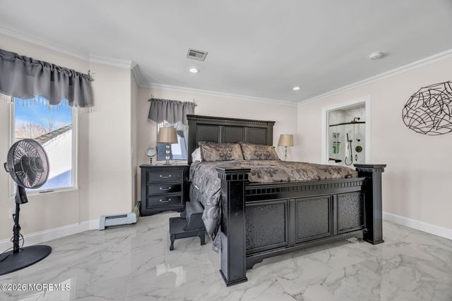 4 Rivers Edge Drive, Colts Neck, NJ 07722