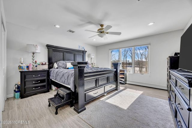 4 Rivers Edge Drive, Colts Neck, NJ 07722