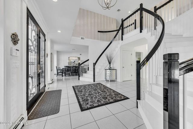 4 Rivers Edge Drive, Colts Neck, NJ 07722