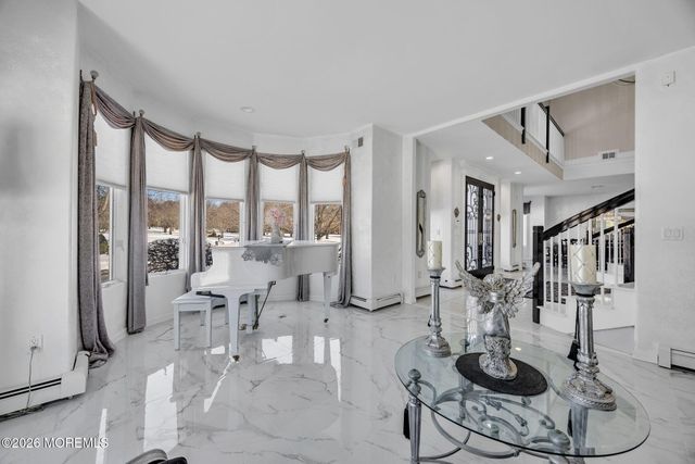 4 Rivers Edge Drive, Colts Neck, NJ 07722