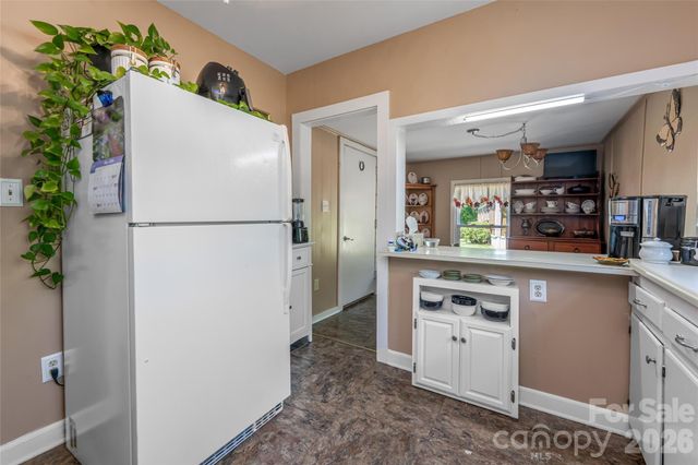 106 Aloha Circle Extension, Candler, NC 28715