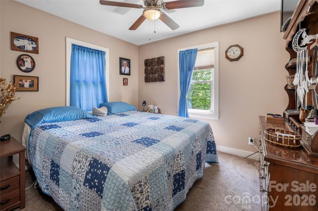 106 Aloha Circle Extension, Candler, NC 28715