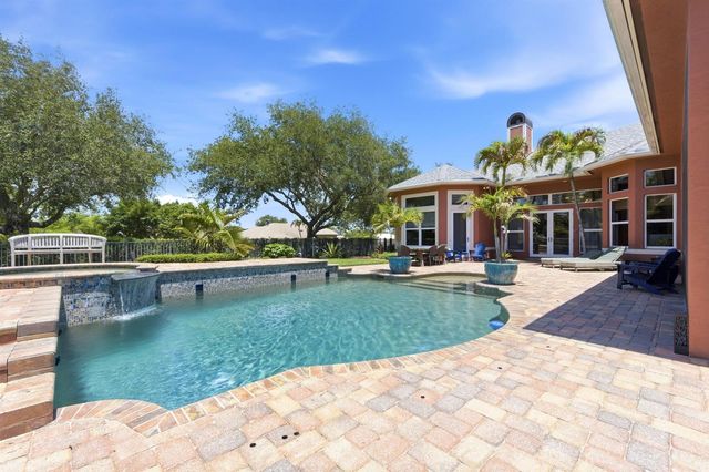 9742 SE Highborne Way, Hobe Sound, FL 33455