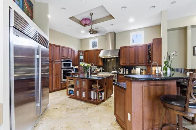 9742 SE Highborne Way, Hobe Sound, FL 33455