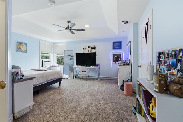 9742 SE Highborne Way, Hobe Sound, FL 33455