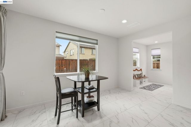 3039 Paxton Ct, Lathrop, CA 95330