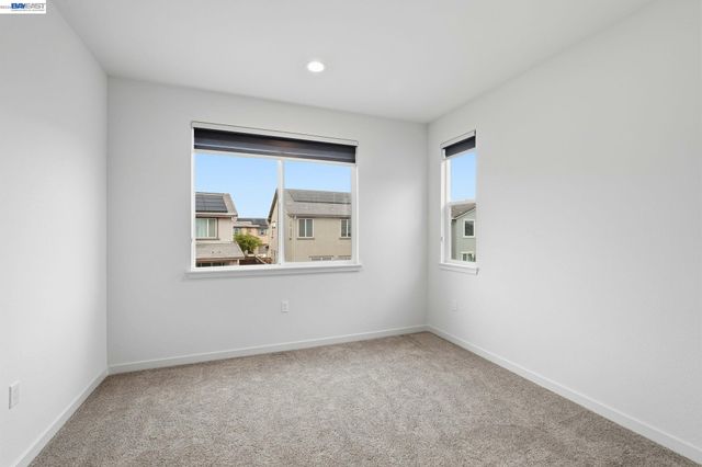 3039 Paxton Ct, Lathrop, CA 95330