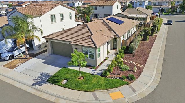 5281 Moonraker Ln, Roseville, CA 95747