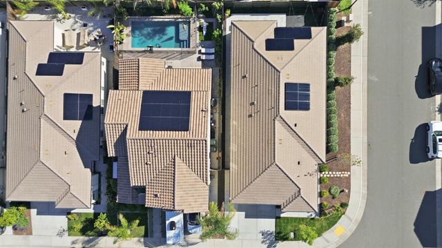 5281 Moonraker Ln, Roseville, CA 95747