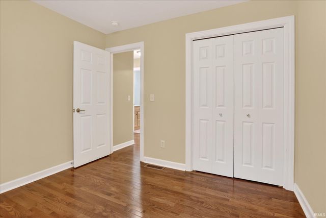 53394 Stoneridge Street, South Bend, IN 46637