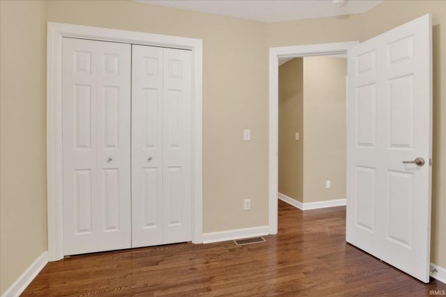 53394 Stoneridge Street, South Bend, IN 46637