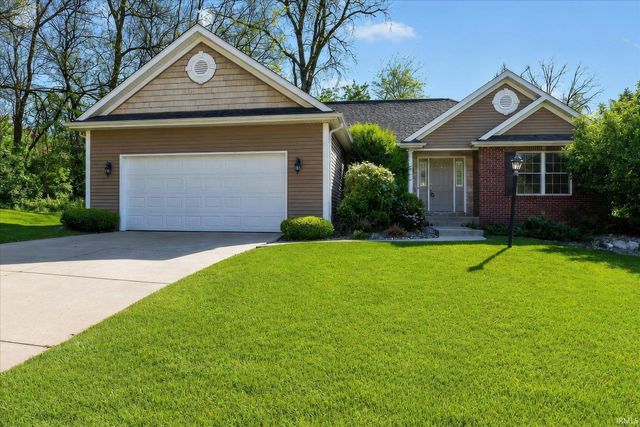 53394 Stoneridge Street, South Bend, IN 46637