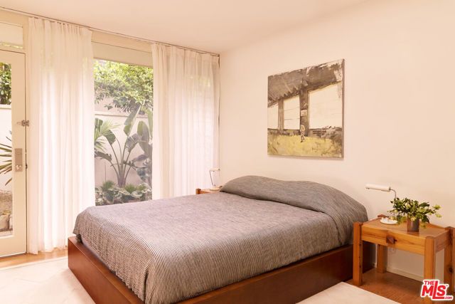 3112 Chandelle Road, Los Angeles, CA 90046