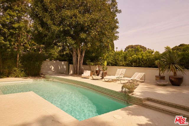 3112 Chandelle Road, Los Angeles, CA 90046