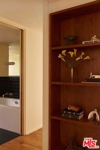 3112 Chandelle Road, Los Angeles, CA 90046