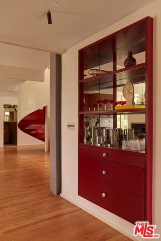 3112 Chandelle Road, Los Angeles, CA 90046