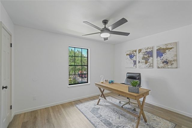 5025 Queens Ct, Corpus Christi, TX 78413