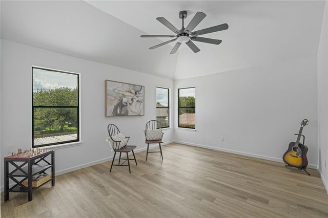 5025 Queens Ct, Corpus Christi, TX 78413
