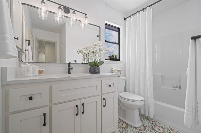 5025 Queens Ct, Corpus Christi, TX 78413