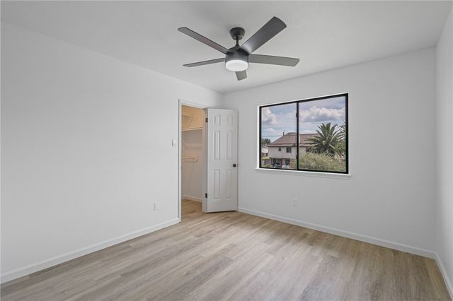 5025 Queens Ct, Corpus Christi, TX 78413
