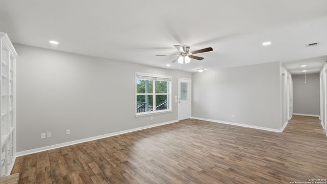 1400 Estate, New Braunfels, TX 78132