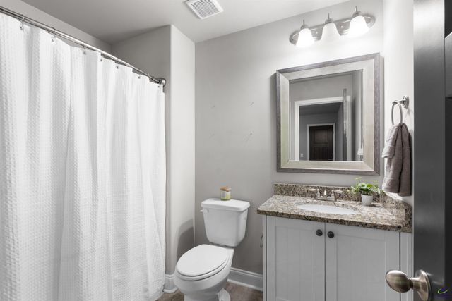 212 Oakley Court, Bonaire, GA 31005