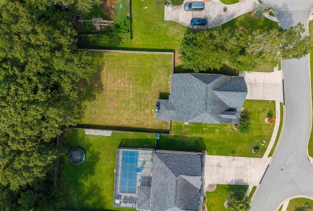 212 Oakley Court, Bonaire, GA 31005