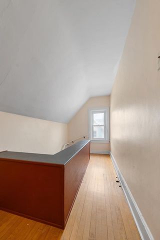 1240 S JACKSON STREET, Green Bay, WI 54301