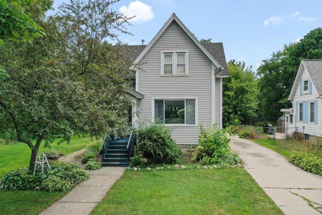 1240 S JACKSON STREET, Green Bay, WI 54301