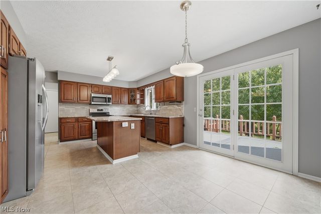 5336 Wood Trail Avenue NE, Canton, OH 44705
