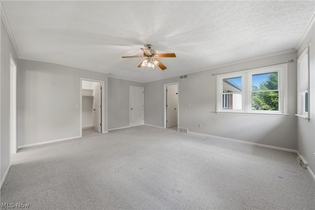 5336 Wood Trail Avenue NE, Canton, OH 44705