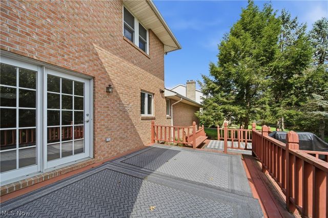 5336 Wood Trail Avenue NE, Canton, OH 44705