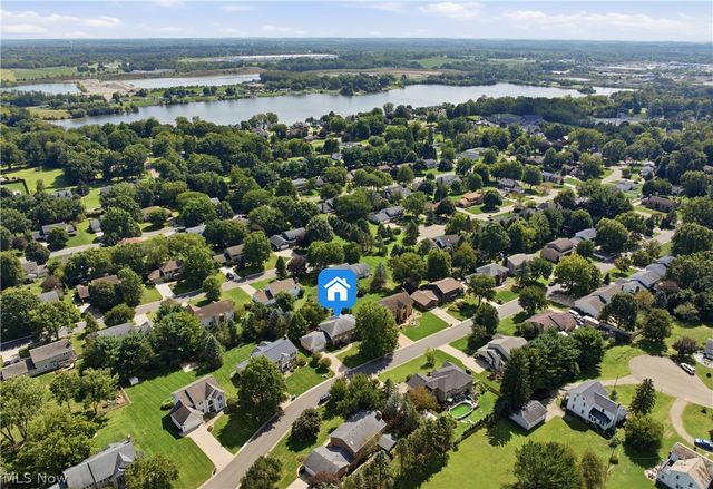 5336 Wood Trail Avenue NE, Canton, OH 44705