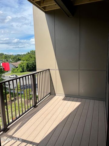 580 Columbia Turnpike 212, East Greenbush, NY 12061