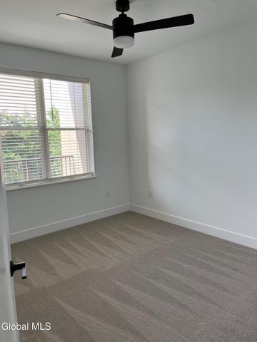580 Columbia Turnpike 212, East Greenbush, NY 12061