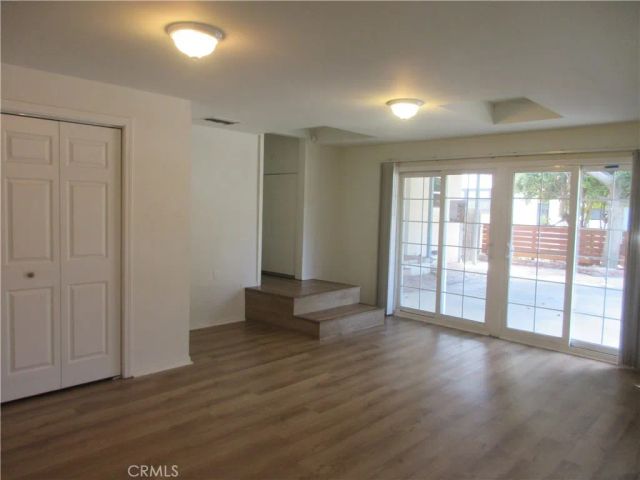 6446 Mclennan, Van Nuys, CA 91406