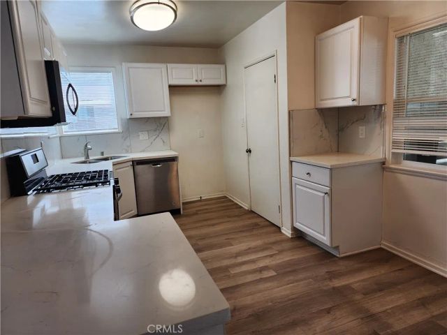 6446 Mclennan, Van Nuys, CA 91406