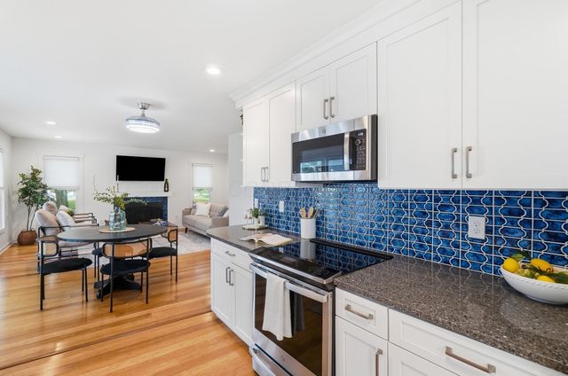6893 Vally Down Road, Dublin, OH 43017