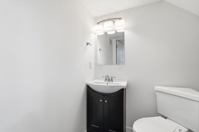 6893 Vally Down Road, Dublin, OH 43017
