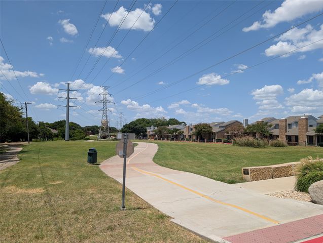 17490 Meandering Way 1005, Dallas, TX 75252