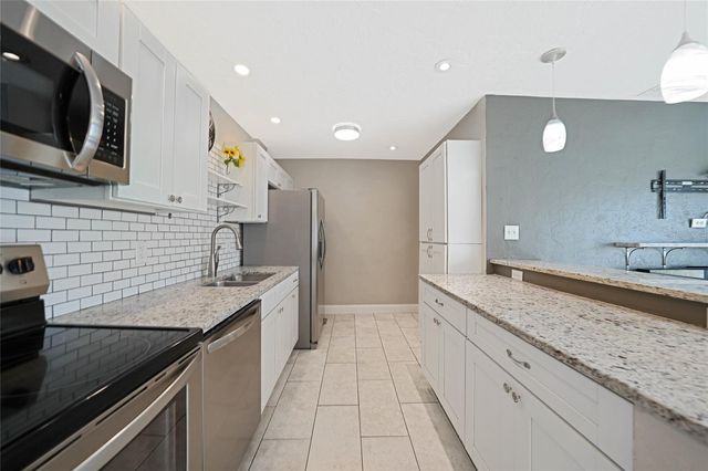 21914 CELLINI AVENUE, Port Charlotte, FL 33952