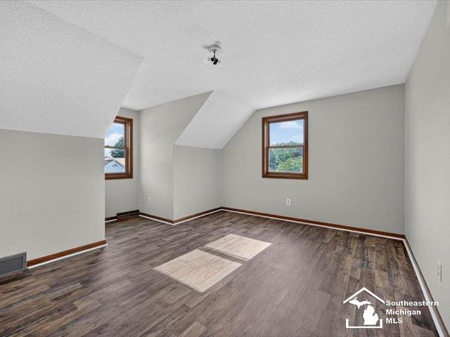 1257 Rutledge Drive, Temperance, MI 48182