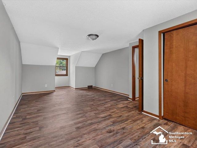 1257 Rutledge Drive, Temperance, MI 48182