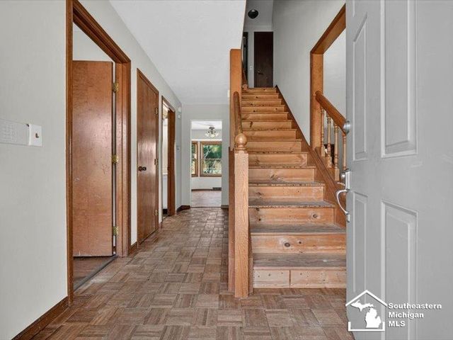 1257 Rutledge Drive, Temperance, MI 48182