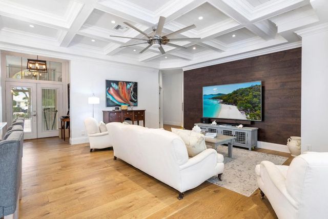 5226 SE Inkwood Way, Hobe Sound, FL 33455