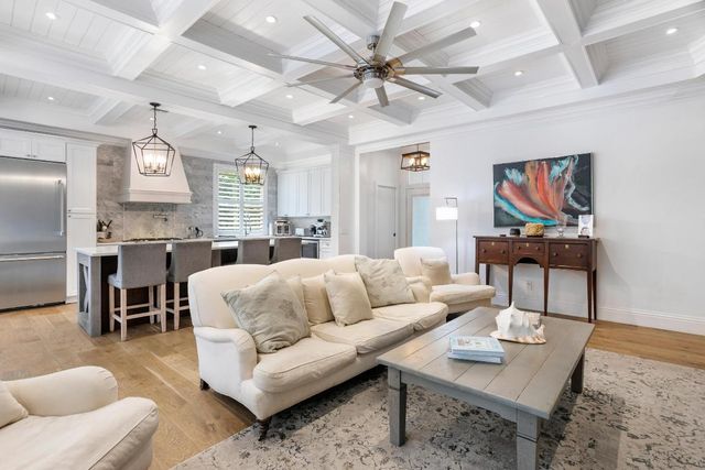 5226 SE Inkwood Way, Hobe Sound, FL 33455