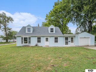 2512 Washington Street, Bellevue, NE 68005