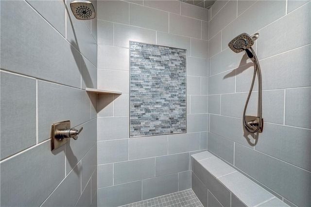 20501 W 112th Terrace, Olathe, KS 66061